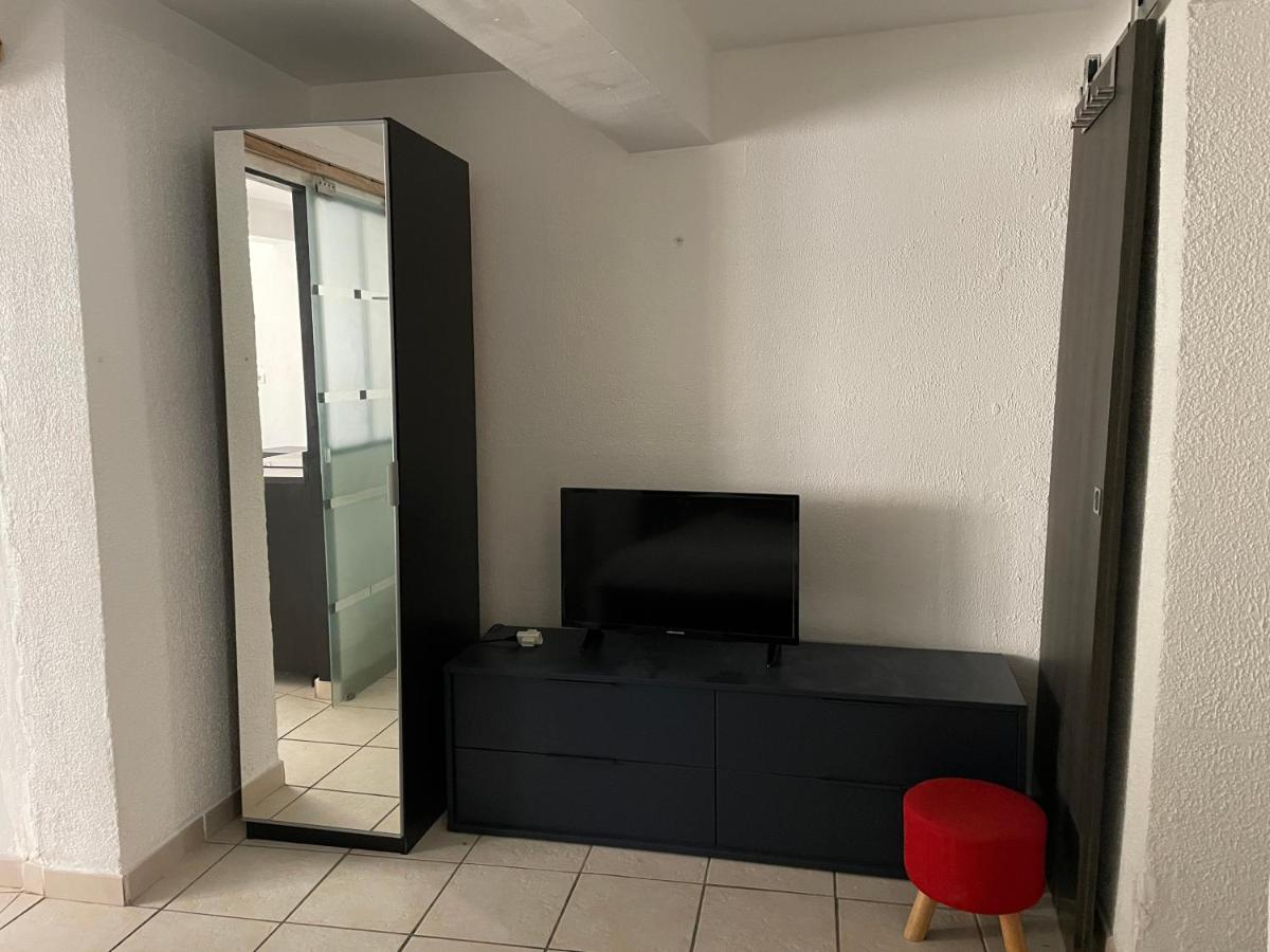 Studio Climatise Proche De Montpellier Et Des Plages Villeneuve-les-Maguelonne Bagian luar foto